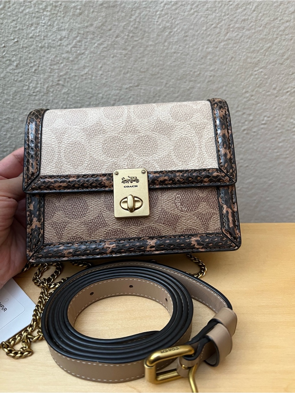 NWT Coach Women Hutton Belt Bag In Blocked Signature Canvas With Snakeskin - Picture 1 of 11
